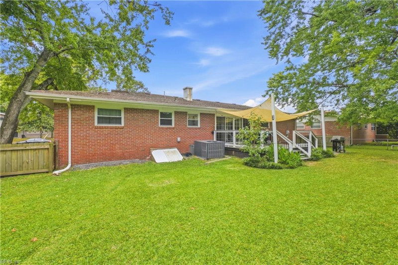 Photo 30 of 38 residential for sale in Virginia Beach virginia