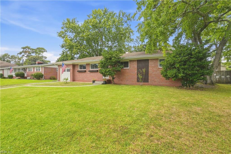 Photo 36 of 38 residential for sale in Virginia Beach virginia