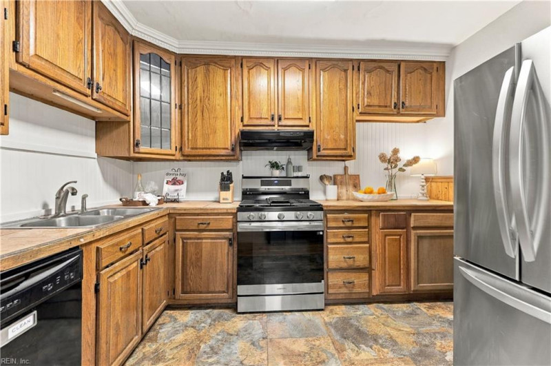 Photo 10 of 50 residential for sale in Norfolk virginia Photo 10 of 50 residential for sale in Norfolk virginia