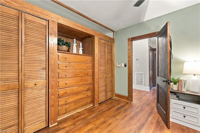 Photo 24 of 50 residential for sale in Norfolk virginia Photo 24 of 50 residential for sale in Norfolk virginia