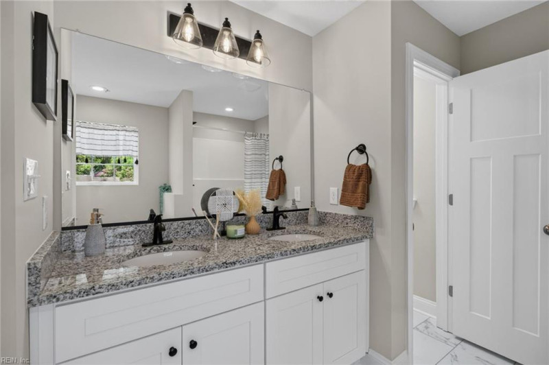 Photo 17 of 32 residential for sale in Norfolk virginia Photo 17 of 32 residential for sale in Norfolk virginia