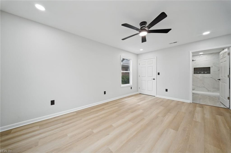 Photo 32 of 39 residential for sale in Norfolk virginia Photo 32 of 39 residential for sale in Norfolk virginia