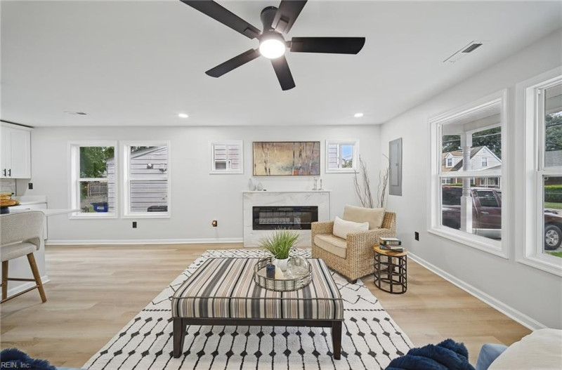 Photo 9 of 39 residential for sale in Norfolk virginia Photo 9 of 39 residential for sale in Norfolk virginia