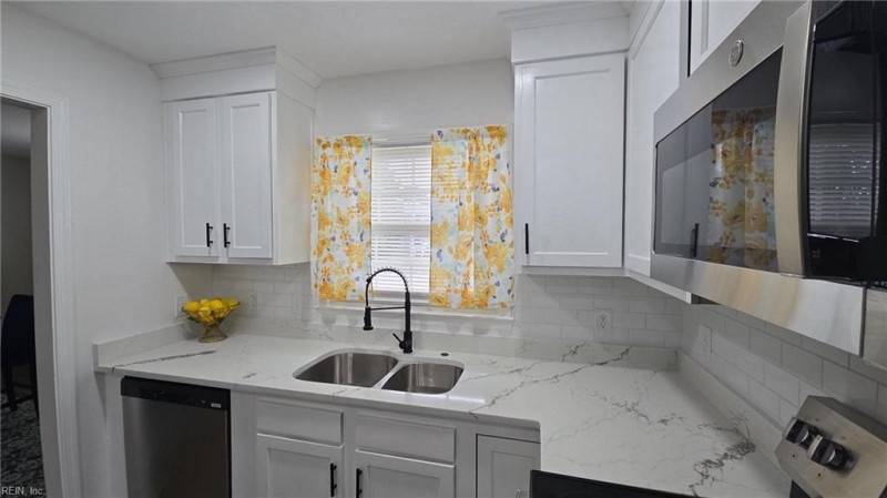Photo 6 of 33 residential for sale in Hampton virginia Photo 6 of 33 residential for sale in Hampton virginia