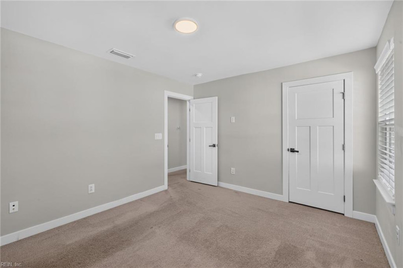 Photo 19 of 44 residential for sale in Chesapeake virginia Photo 19 of 44 residential for sale in Chesapeake virginia