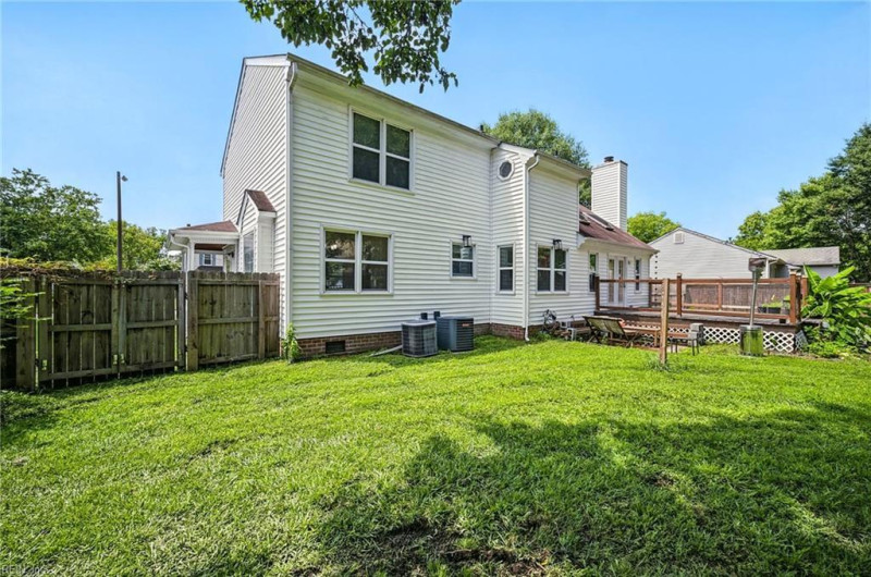Photo 18 of 46 residential for sale in Chesapeake virginia Photo 18 of 46 residential for sale in Chesapeake virginia