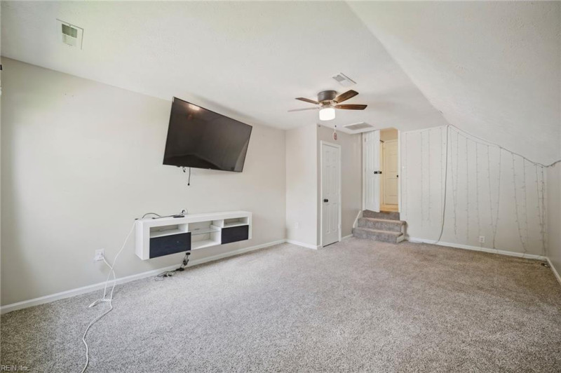 Photo 33 of 46 residential for sale in Chesapeake virginia Photo 33 of 46 residential for sale in Chesapeake virginia