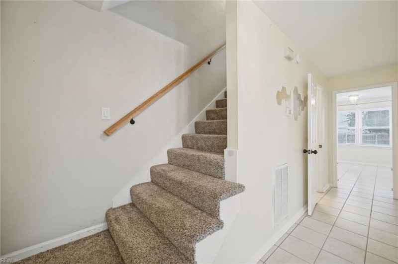 Photo 4 of 46 residential for sale in Chesapeake virginia Photo 4 of 46 residential for sale in Chesapeake virginia
