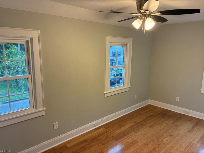 Photo 5 of 12 residential for sale in Portsmouth virginia Photo 5 of 12 residential for sale in Portsmouth virginia