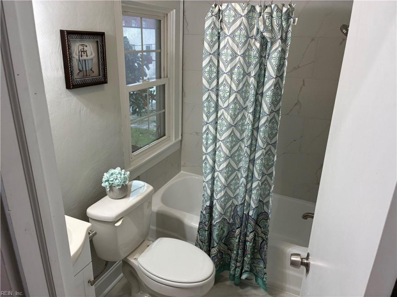Photo 8 of 12 residential for sale in Portsmouth virginia Photo 8 of 12 residential for sale in Portsmouth virginia