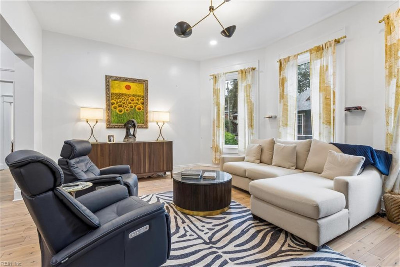 Photo 33 of 50 residential for sale in Norfolk virginia