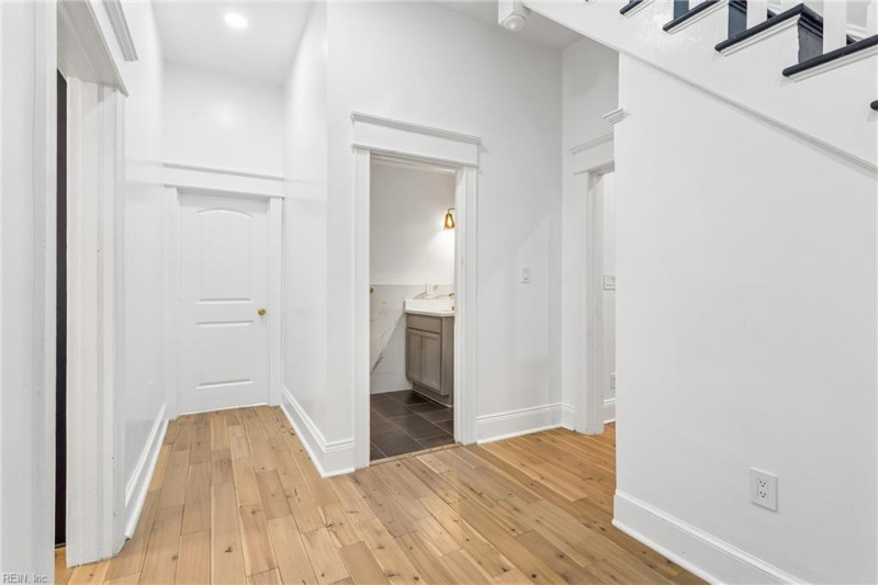 Photo 35 of 50 residential for sale in Norfolk virginia