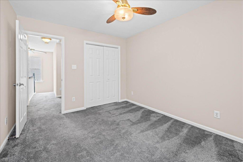 Photo 21 of 32 residential for sale in Chesapeake virginia