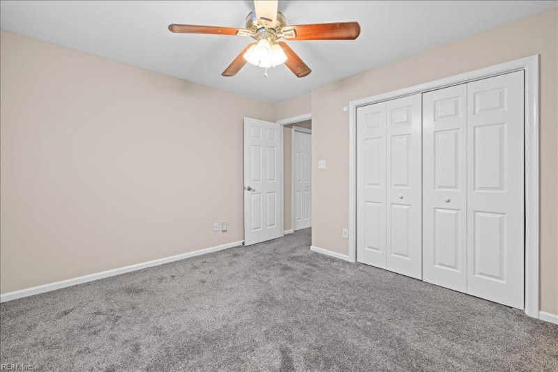 Photo 26 of 32 residential for sale in Chesapeake virginia