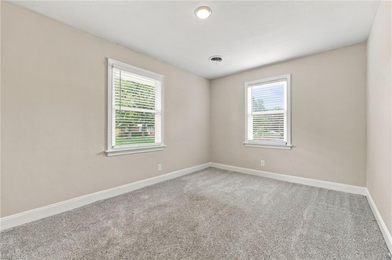 Photo 14 of 31 residential for sale in Chesapeake virginia Photo 14 of 31 residential for sale in Chesapeake virginia