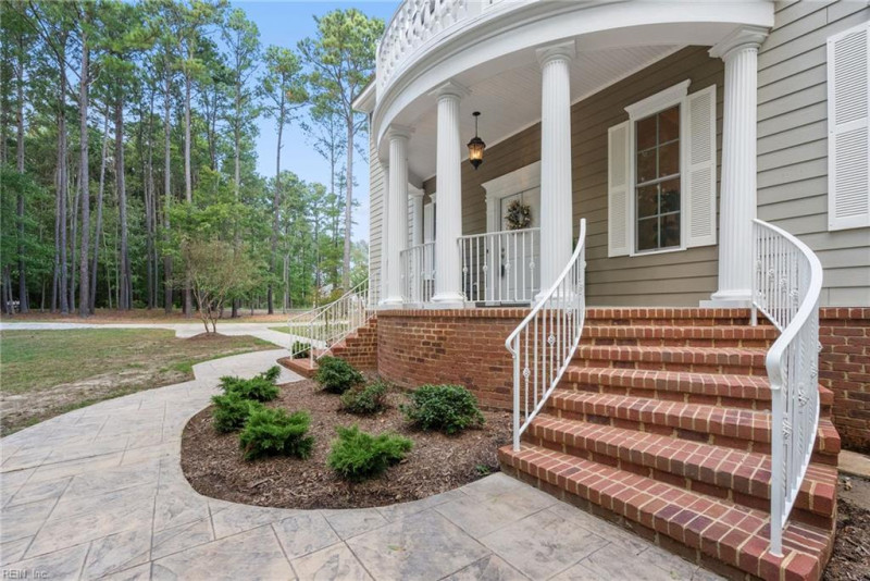Photo 10 of 49 residential for sale in Isle of Wight County virginia