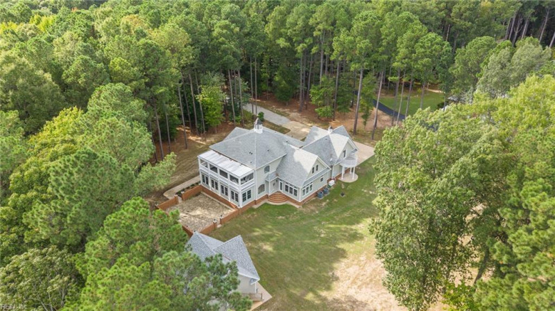 Photo 5 of 49 residential for sale in Isle of Wight County virginia