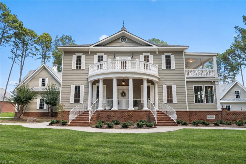 Photo 9 of 49 residential for sale in Isle of Wight County virginia