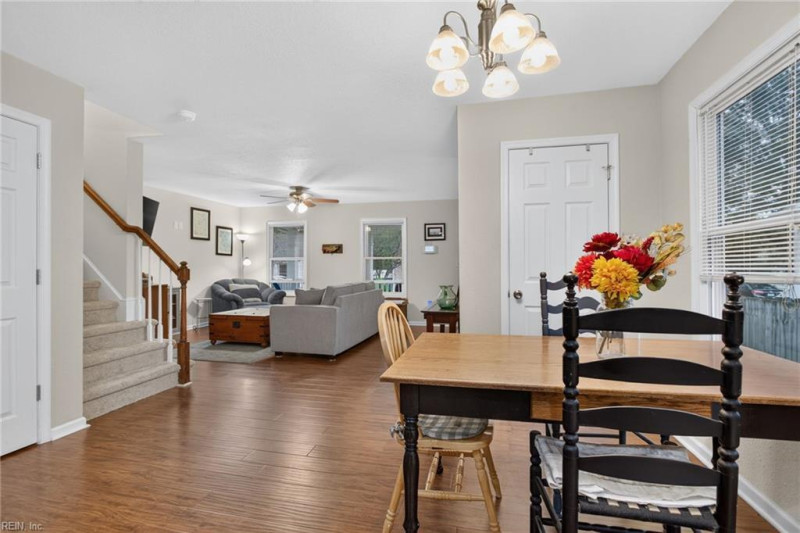 Photo 14 of 39 residential for sale in Portsmouth virginia