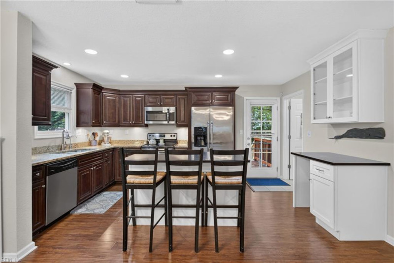 Photo 17 of 39 residential for sale in Portsmouth virginia