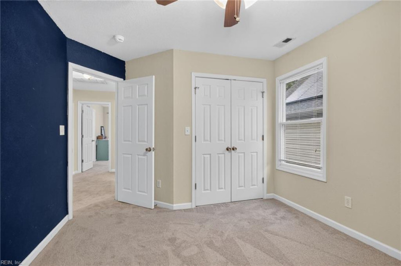Photo 22 of 39 residential for sale in Portsmouth virginia