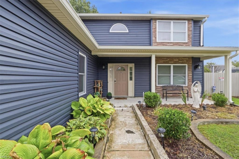 Photo 2 of 42 residential for sale in Virginia Beach virginia