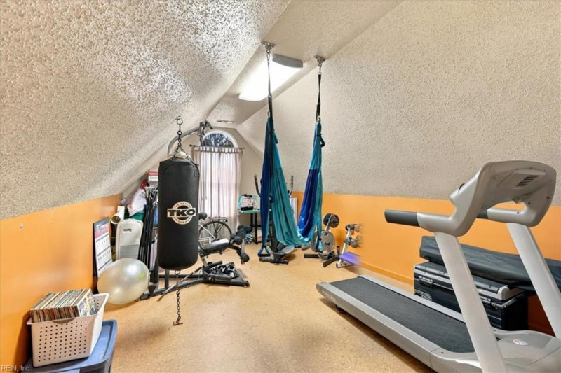 Photo 27 of 42 residential for sale in Virginia Beach virginia