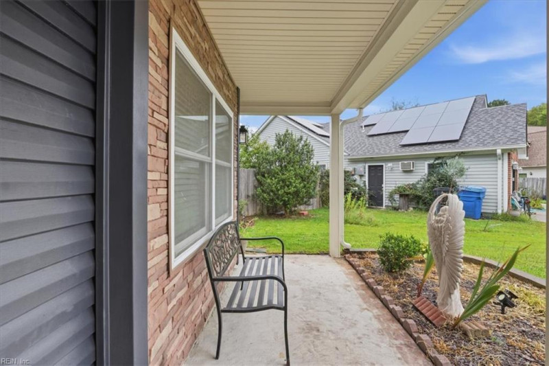 Photo 4 of 42 residential for sale in Virginia Beach virginia