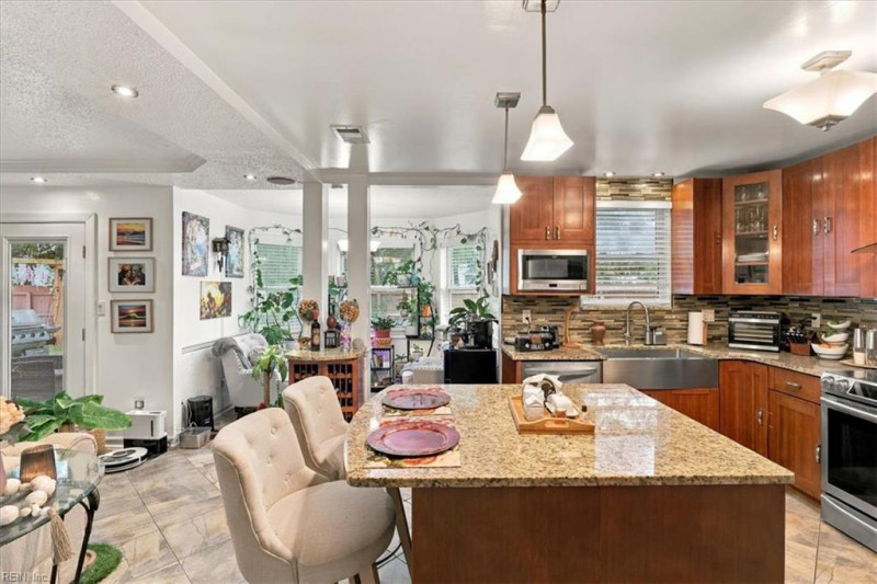 Photo 6 of 42 residential for sale in Virginia Beach virginia