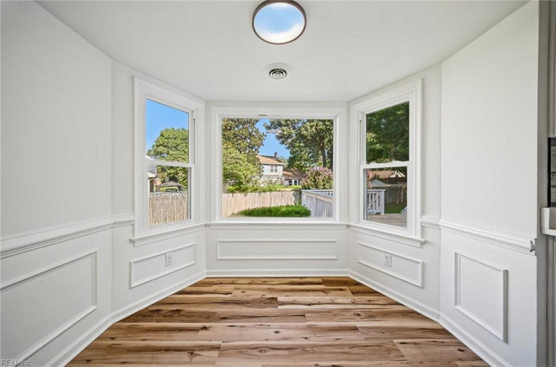 Photo 17 of 50 residential for sale in Virginia Beach virginia