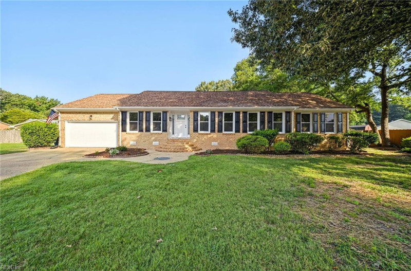 Photo 3 of 50 residential for sale in Virginia Beach virginia