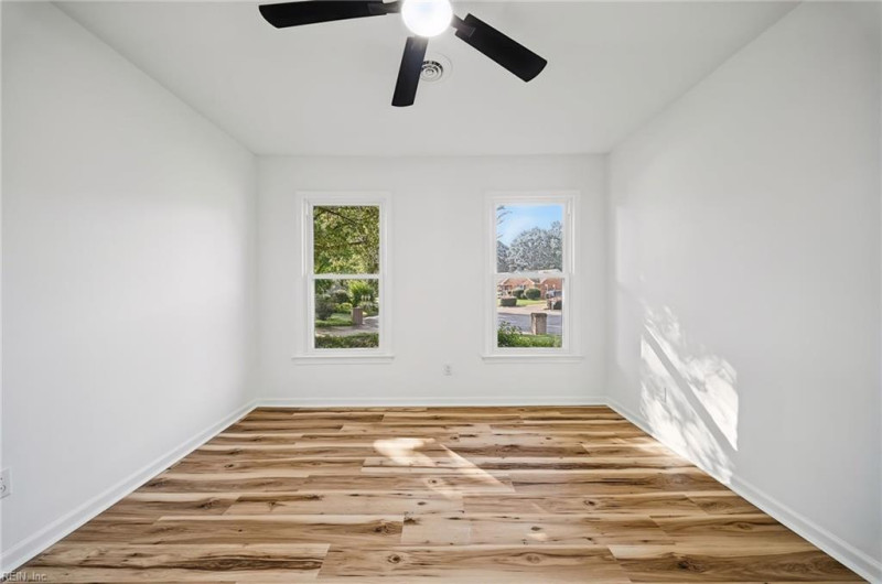 Photo 34 of 50 residential for sale in Virginia Beach virginia