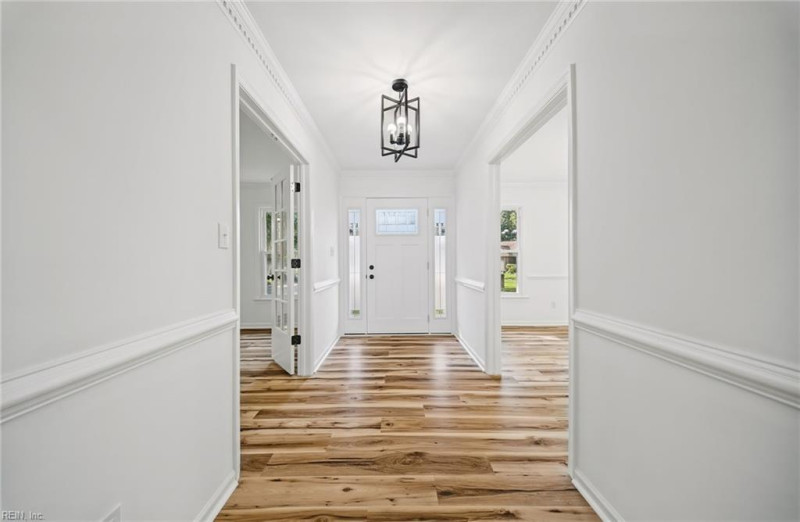 Photo 4 of 50 residential for sale in Virginia Beach virginia