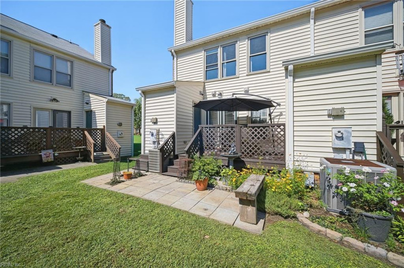 Photo 26 of 43 residential for sale in Suffolk virginia