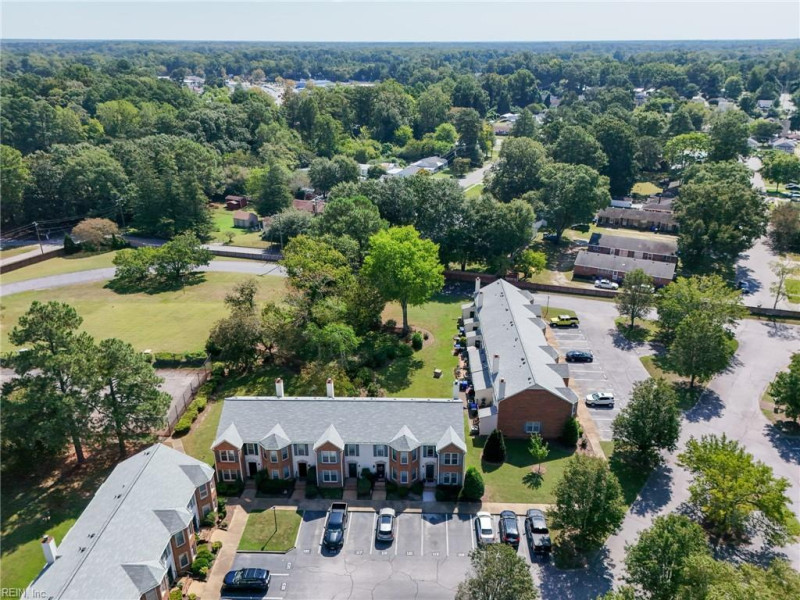Photo 37 of 43 residential for sale in Suffolk virginia
