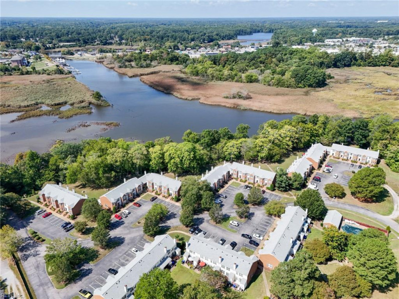 Photo 38 of 43 residential for sale in Suffolk virginia