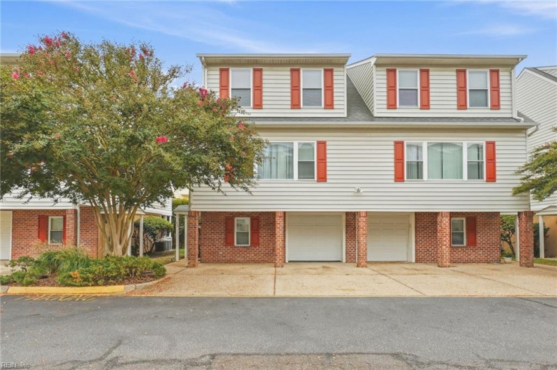 Photo 1 of 47 residential for sale in Norfolk virginia