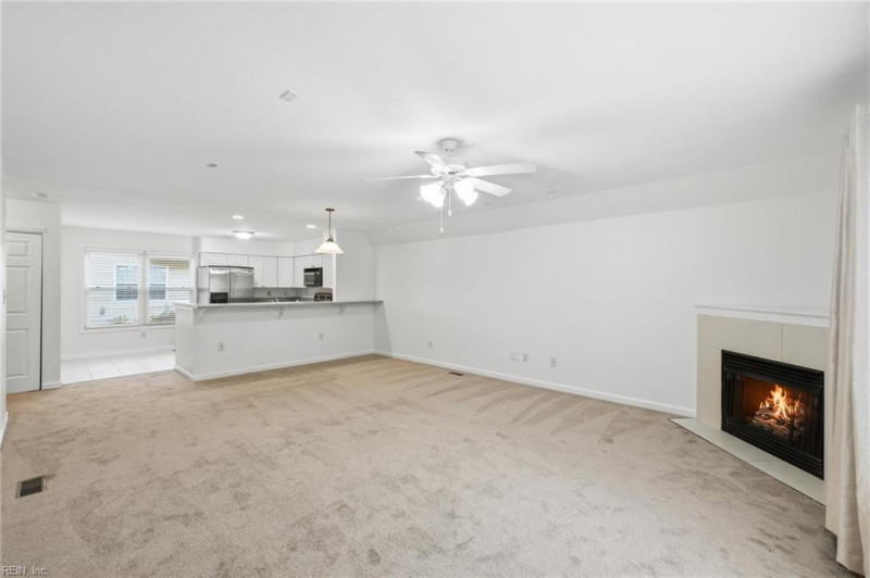 Photo 13 of 47 residential for sale in Norfolk virginia