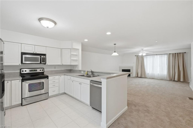 Photo 21 of 47 residential for sale in Norfolk virginia