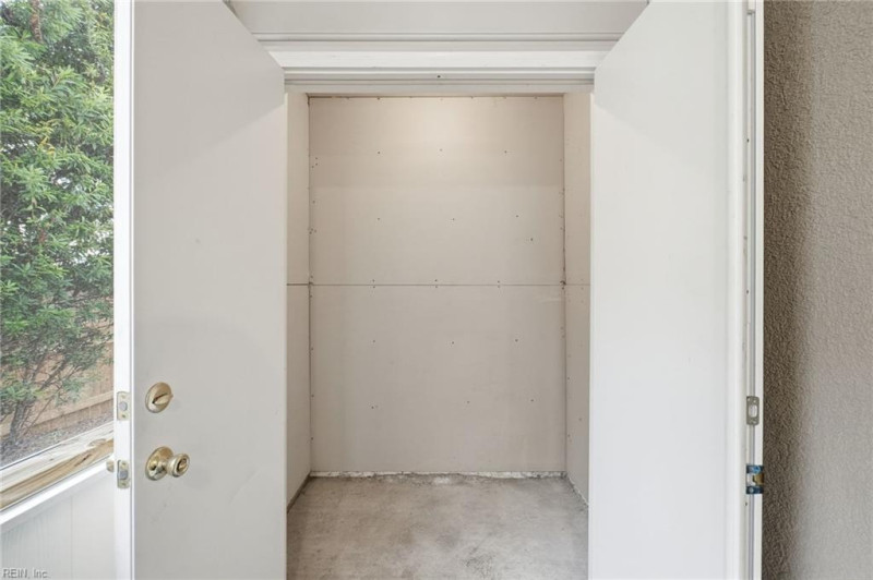 Photo 38 of 47 residential for sale in Norfolk virginia