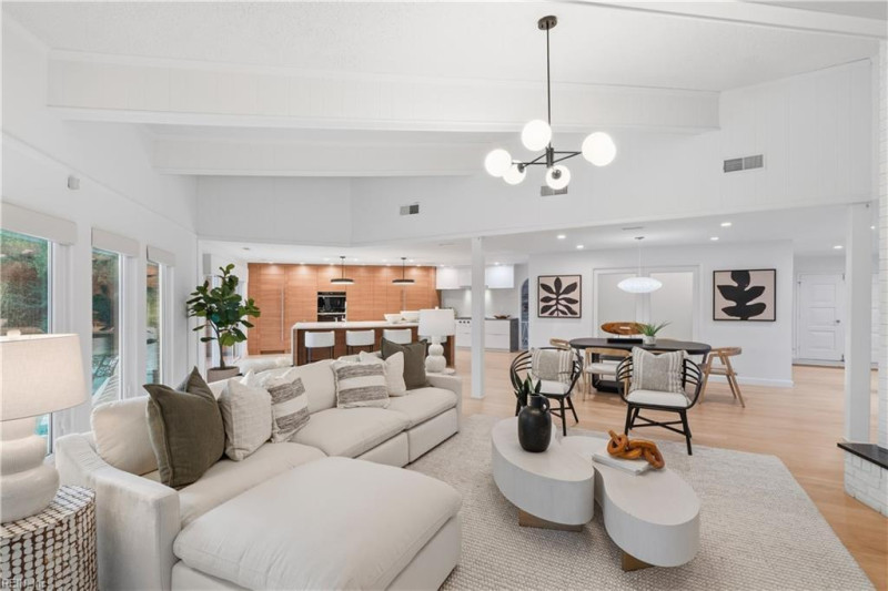 Photo 18 of 50 residential for sale in Virginia Beach virginia