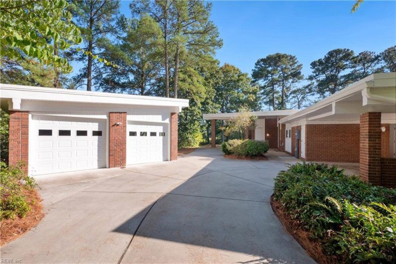 Photo 2 of 50 residential for sale in Virginia Beach virginia