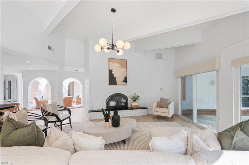 Photo 20 of 50 residential for sale in Virginia Beach virginia