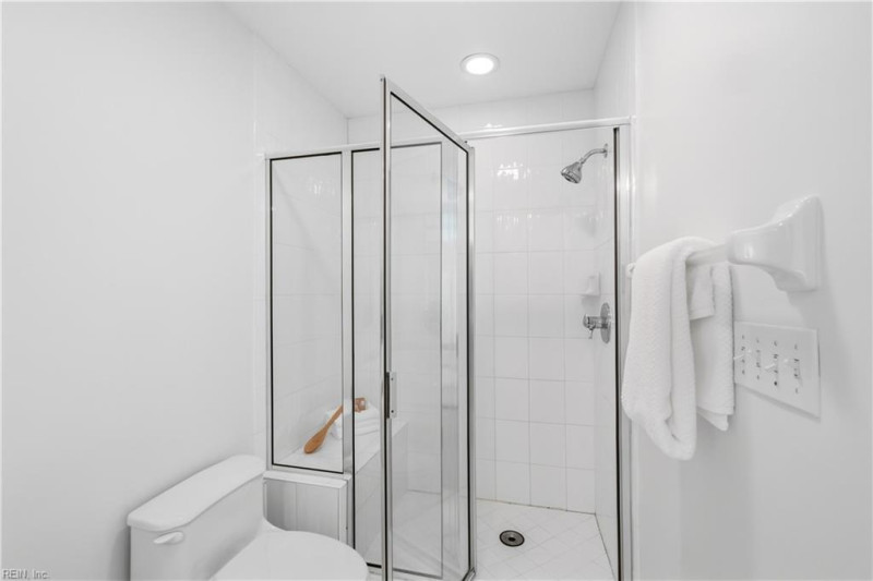 Photo 31 of 50 residential for sale in Virginia Beach virginia