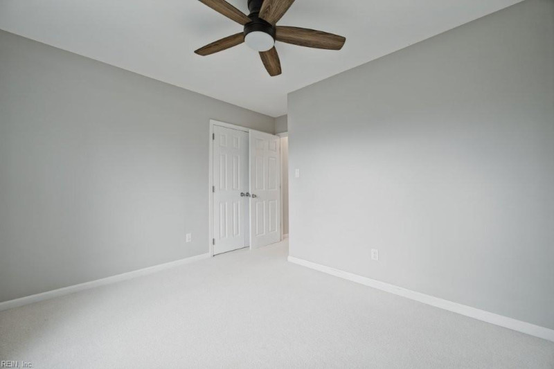 Photo 15 of 33 residential for sale in Newport News virginia