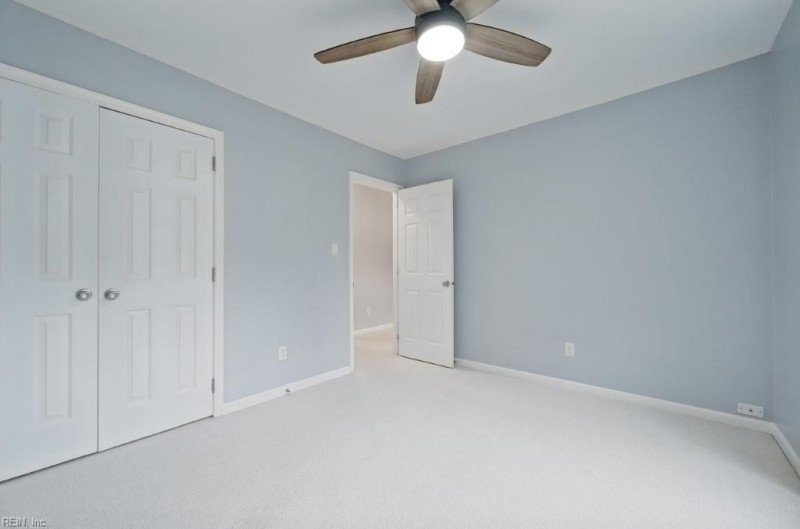 Photo 17 of 33 residential for sale in Newport News virginia