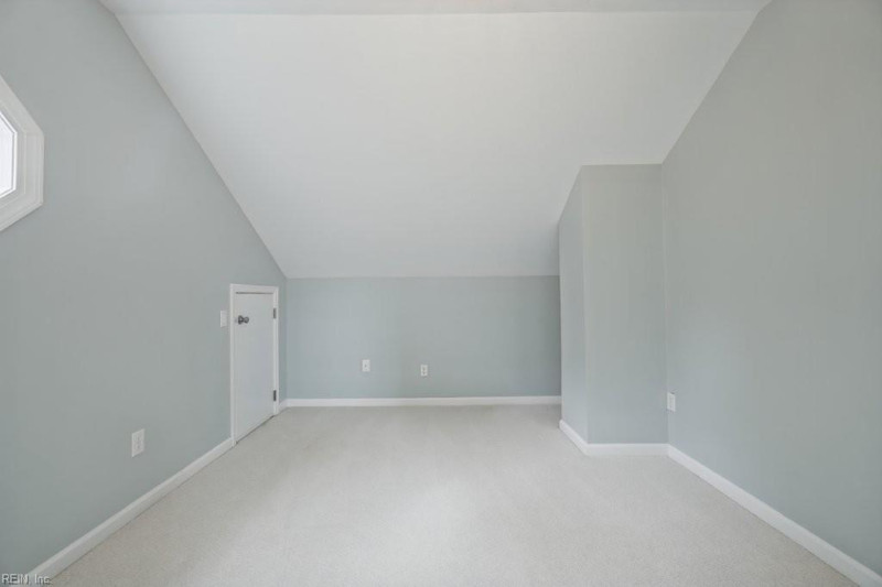 Photo 20 of 33 residential for sale in Newport News virginia