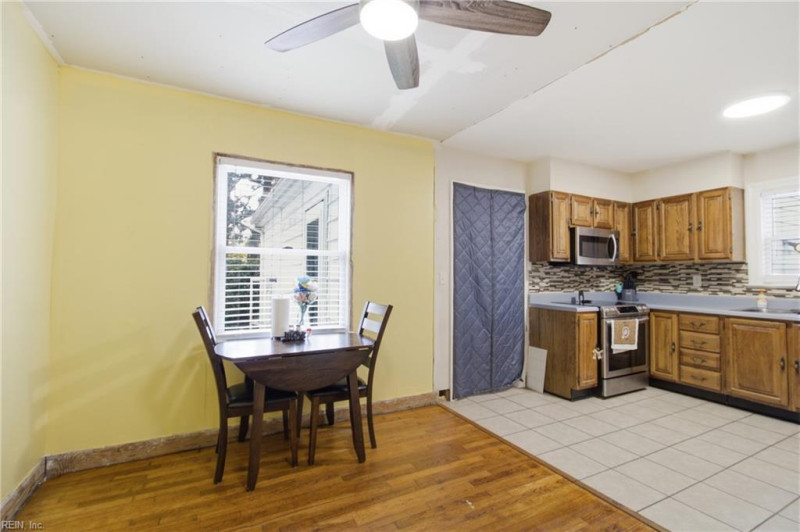 Photo 11 of 31 residential for sale in Norfolk virginia Photo 11 of 31 residential for sale in Norfolk virginia