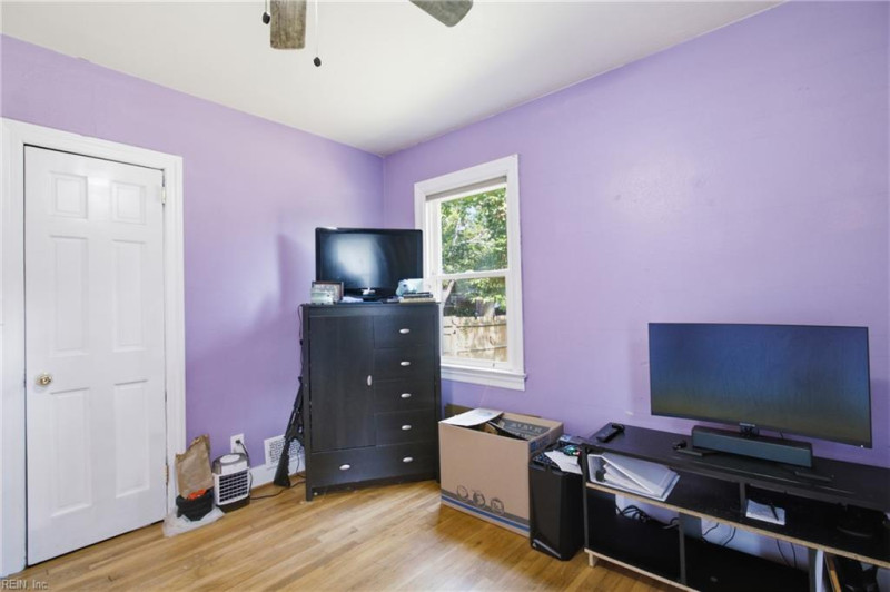 Photo 23 of 31 residential for sale in Norfolk virginia Photo 23 of 31 residential for sale in Norfolk virginia