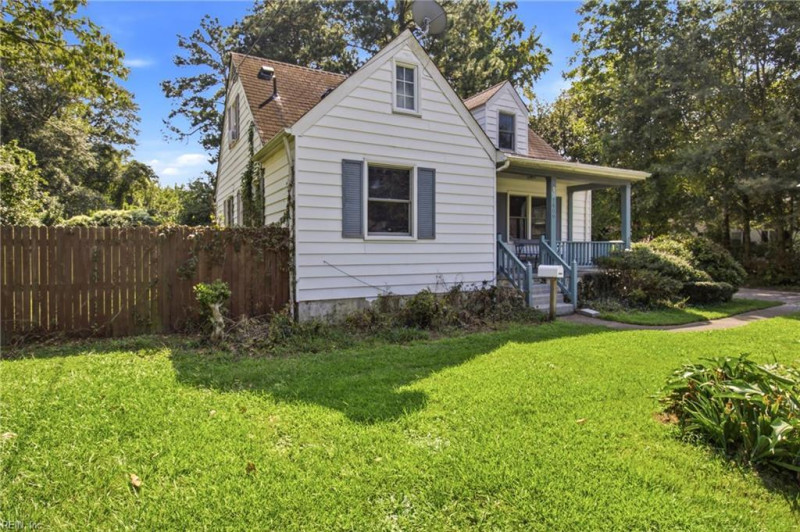 Photo 3 of 31 residential for sale in Norfolk virginia Photo 3 of 31 residential for sale in Norfolk virginia